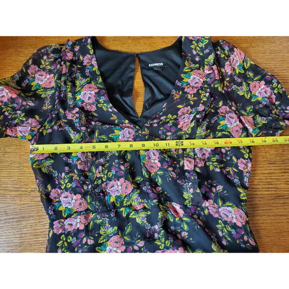 Express Midi Dress Womens Medium Black Floral Chiffon Party Flutter Sleeve - Picture 10 of 13